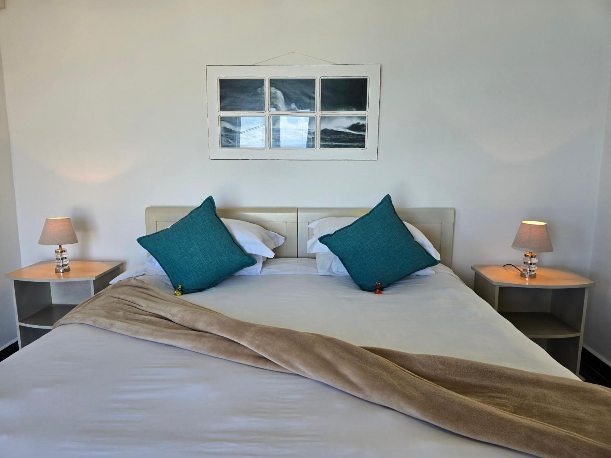 Swept Away Guesthouse - No-Loadshedding Yzerfontein Eksteriør billede