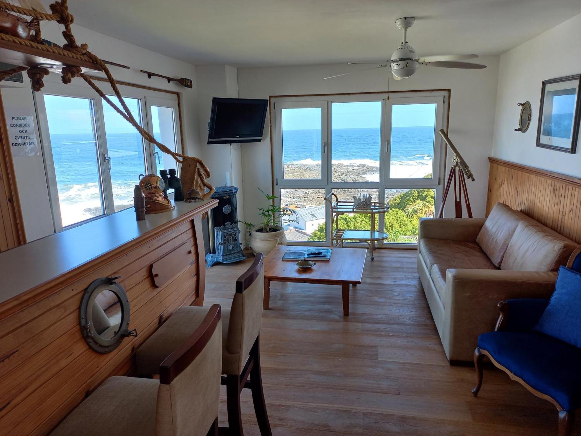 Swept Away Guesthouse - No-Loadshedding Yzerfontein Eksteriør billede